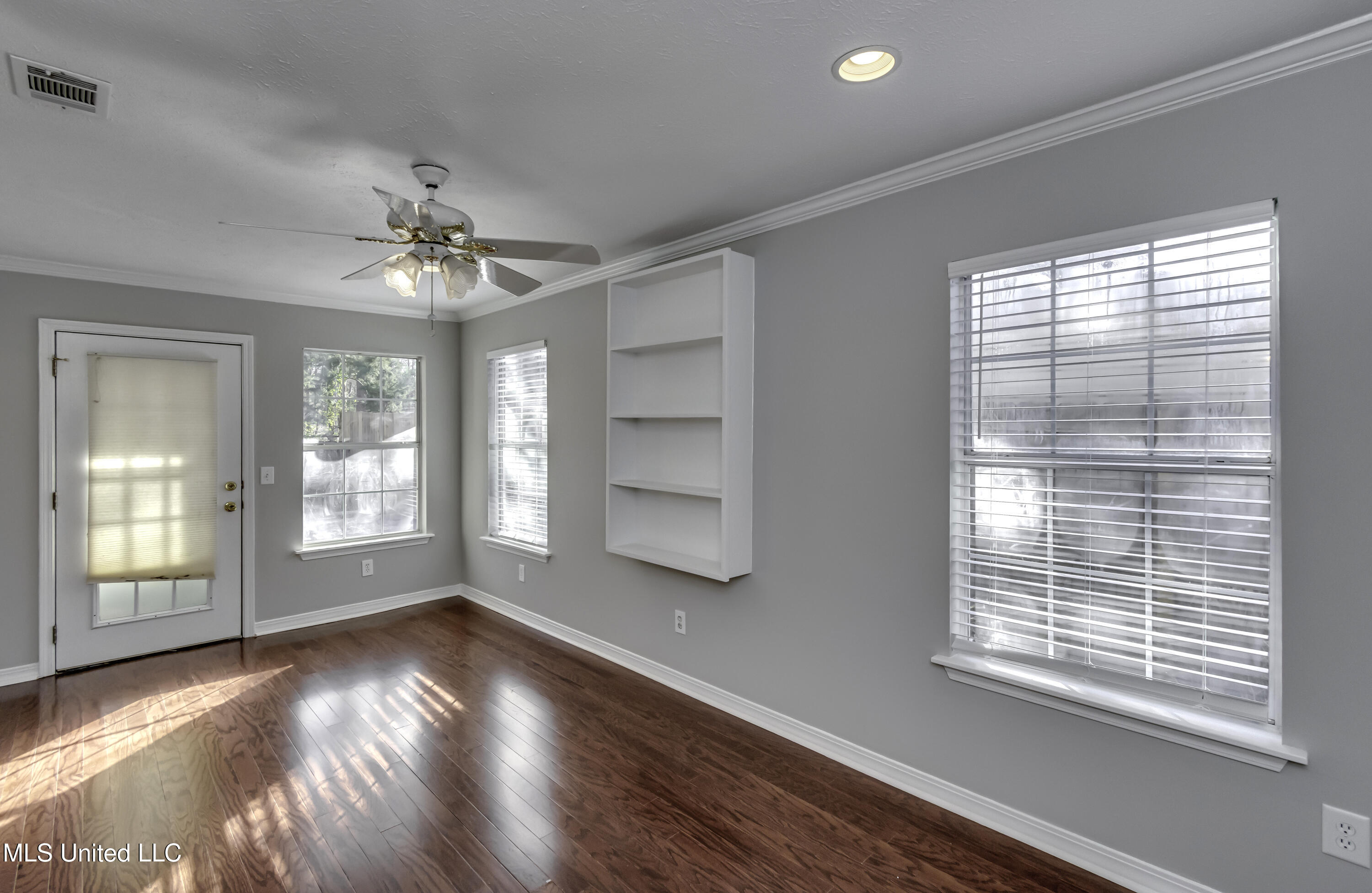 125 Pinevale Street Flowood, MS 39232 - Photo 20 of 46 125 Pinevale St--35