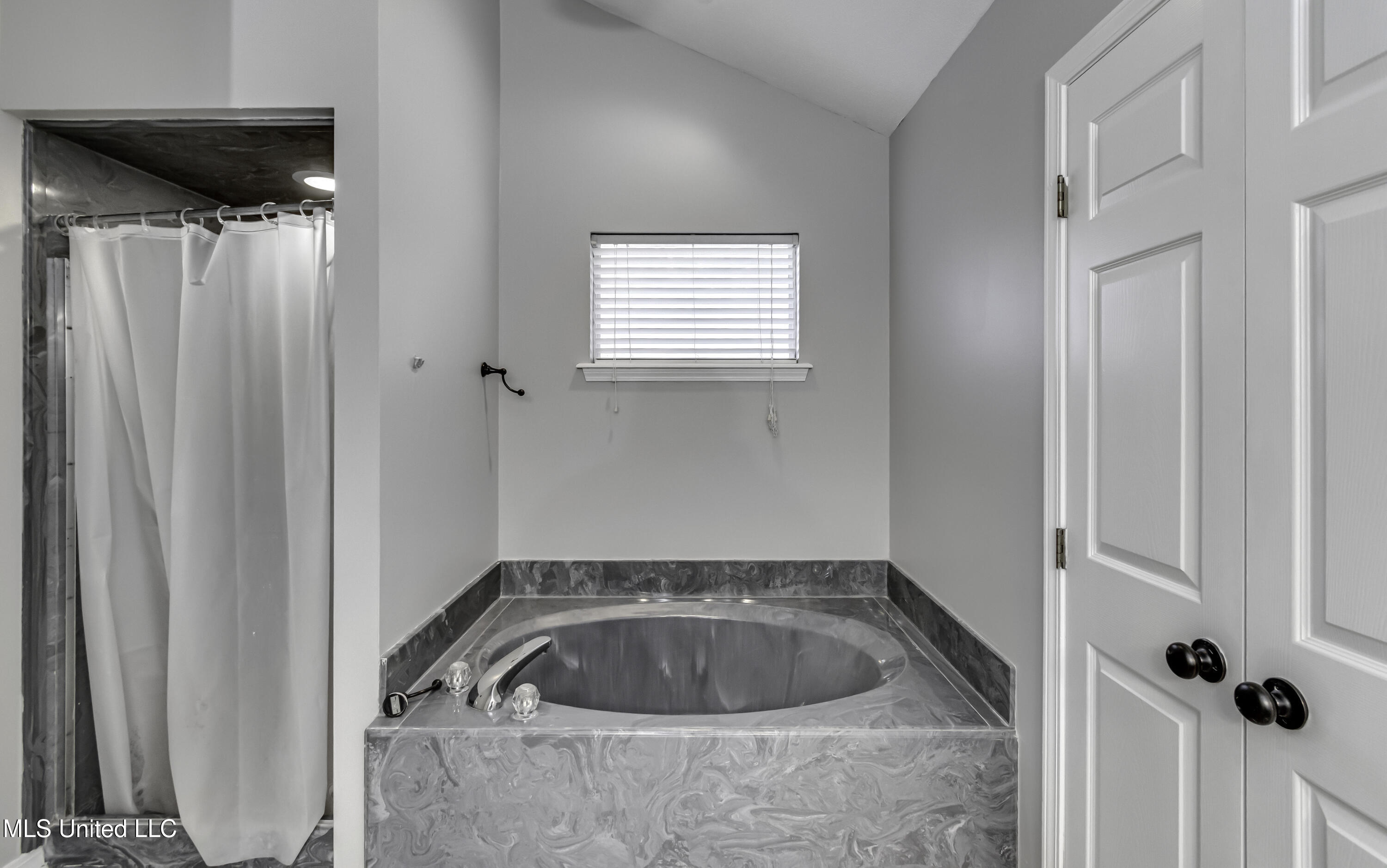 125 Pinevale Street Flowood, MS 39232 - Photo 40 of 46 125 Pinevale St--57