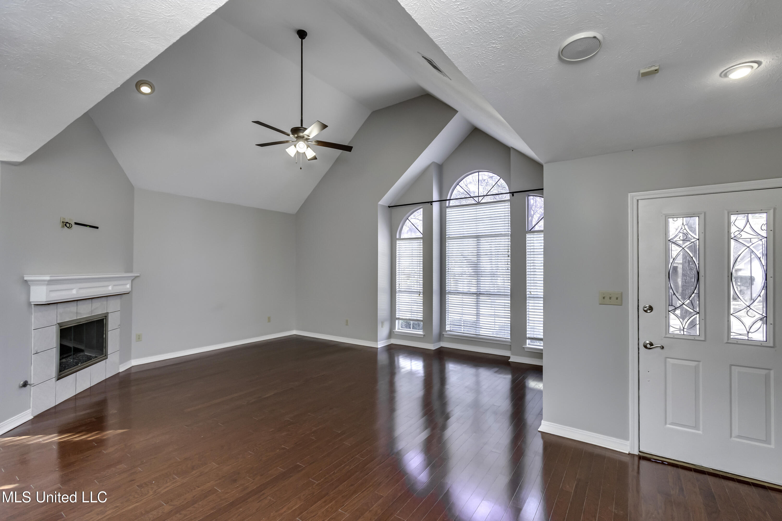 125 Pinevale Street Flowood, MS 39232 - Photo 6 of 46 125 Pinevale St--20