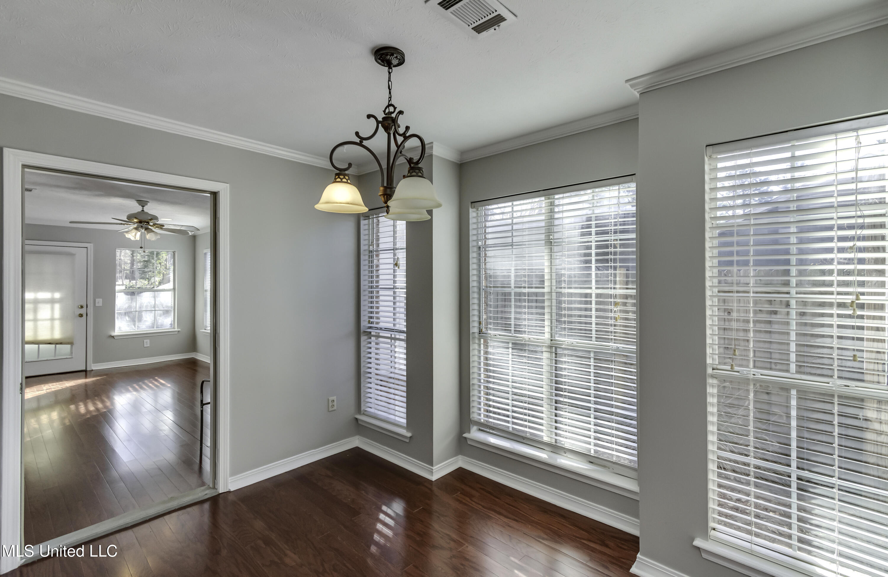 125 Pinevale Street Flowood, MS 39232 - Photo 10 of 46 125 Pinevale St--25