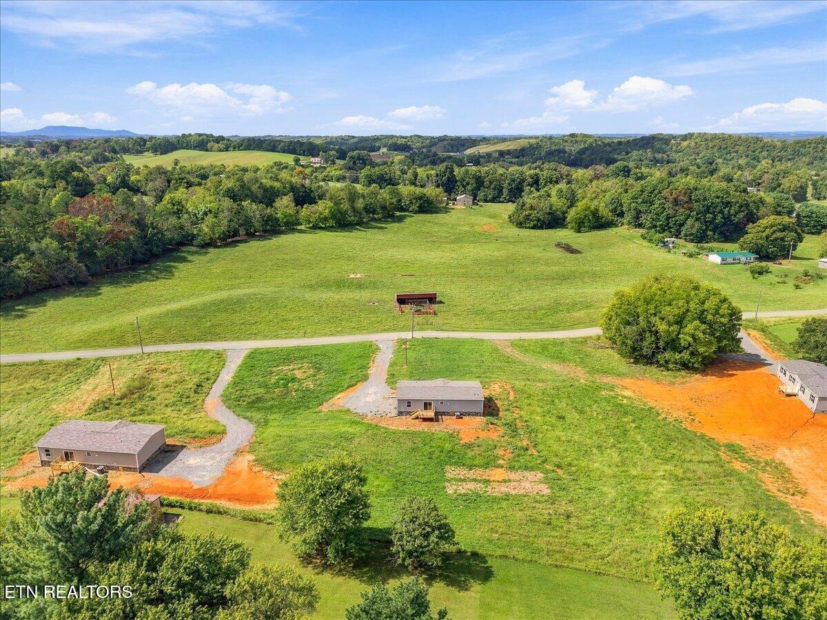 870 Shackleford Road Mosheim, TN 37818 - Photo 11 of 33 11-870_Shackleford_Road_Mosheim_011