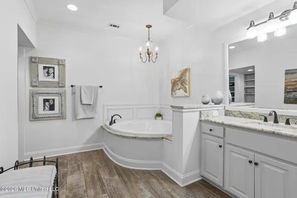 $914,500 | 429 Cherry Hill Drive, Madison, MS 39110