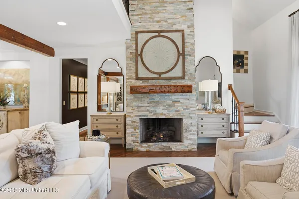 $914,500 | 429 Cherry Hill Drive, Madison, MS 39110