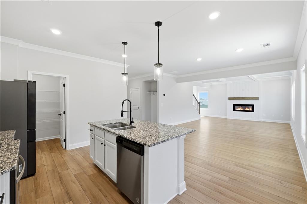 176 Brant Circle Jefferson, GA 30549 - Photo 9 of 32