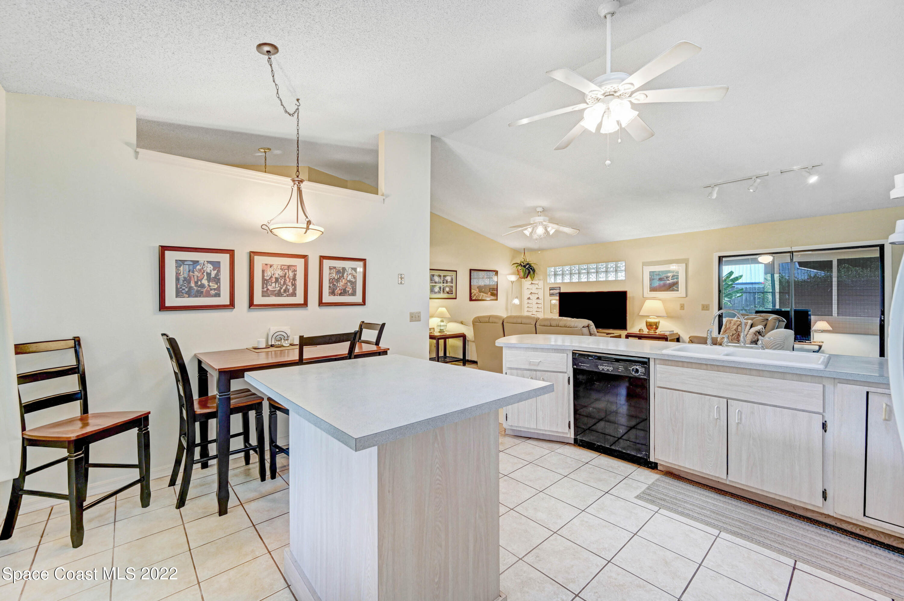 5602 Jamaica Road Cocoa, FL 32927 - Photo 12 of 45 DSC_9572