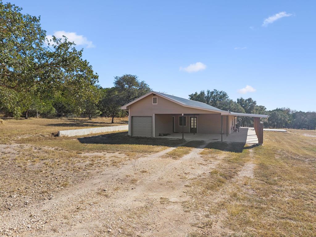 383 Elm Pass Road Center Point, TX 78010 - Photo 81 of 91 Gallery Image 81