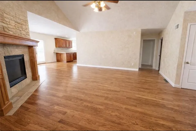 $326,900 | 12124 East 54 Street, Kansas City, MO 64133