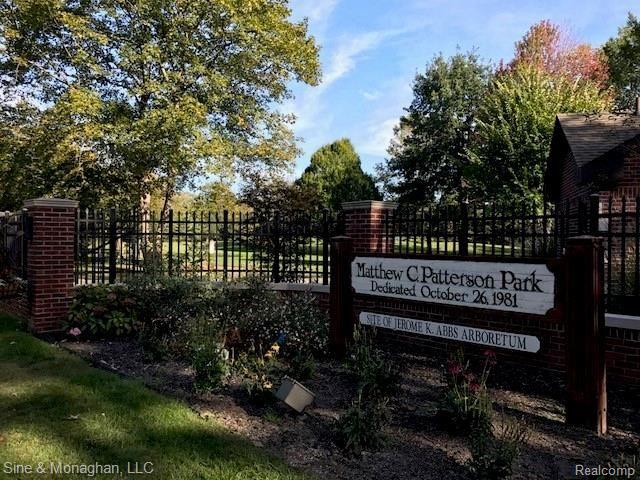 934 Nottingham Road Grosse Pointe, MI 48230 - Photo 32 of 43