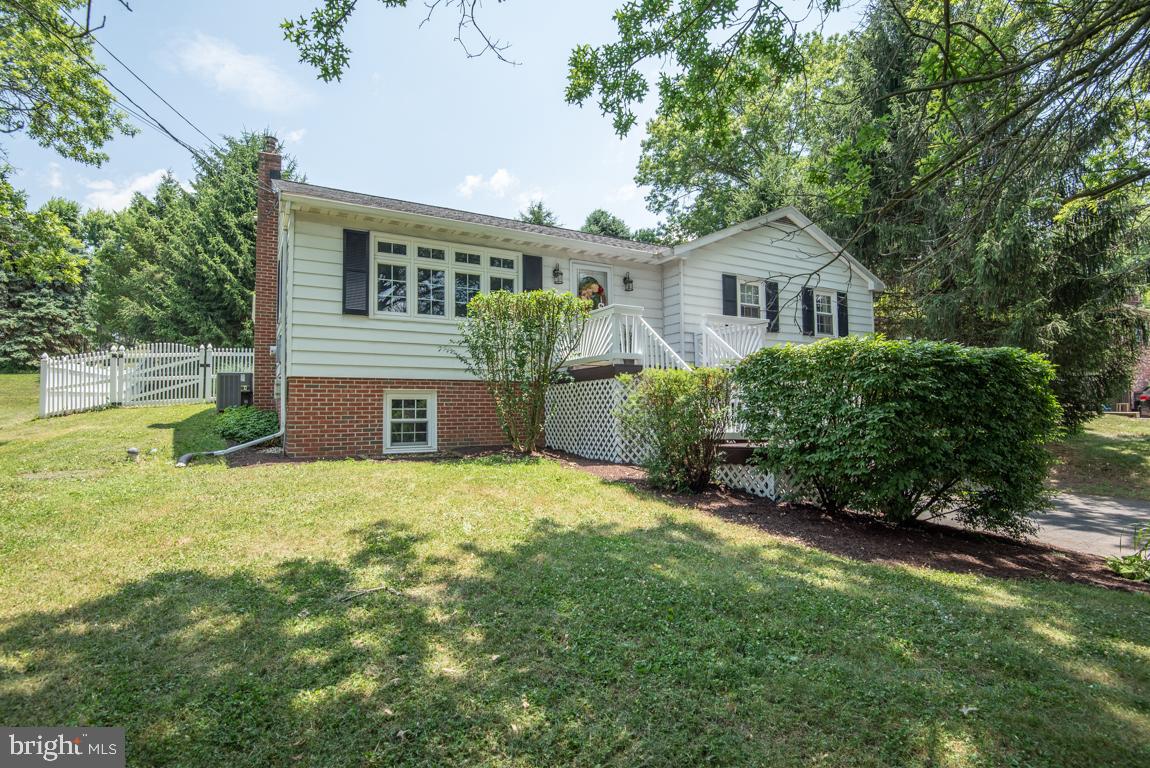 331 Rose Hill Road Ephrata, PA 17522 - Photo 8 of 40 Gallery Image 8