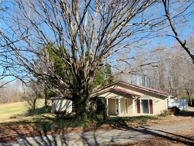 $209,900 | 2650 North North Carolina Highway 150, Lexington, NC 27295