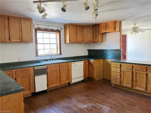 $209,900 | 2650 North North Carolina Highway 150, Lexington, NC 27295