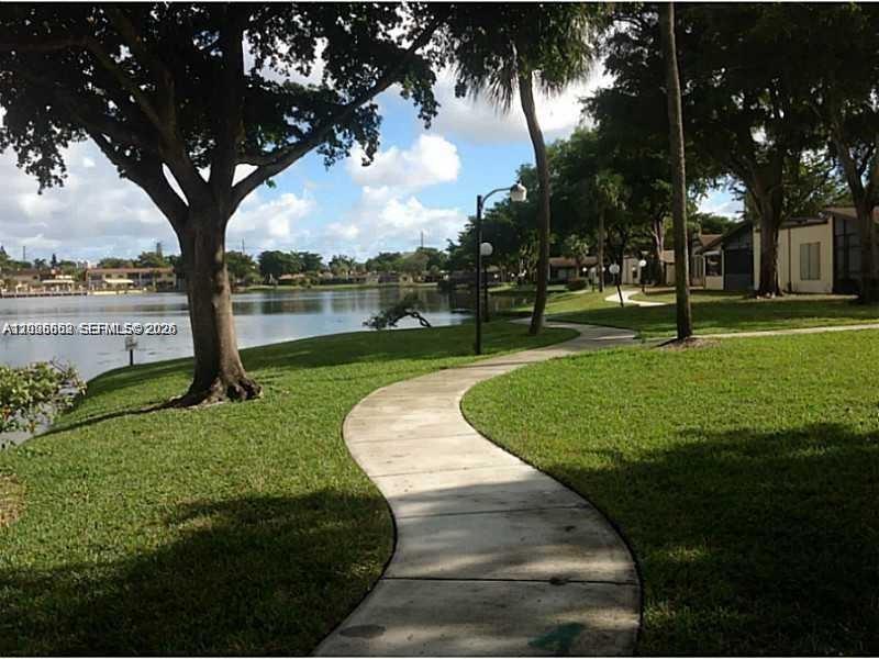 100 Ashbury Road, Unit 104 Hollywood, FL 33024 - Photo 17 of 17