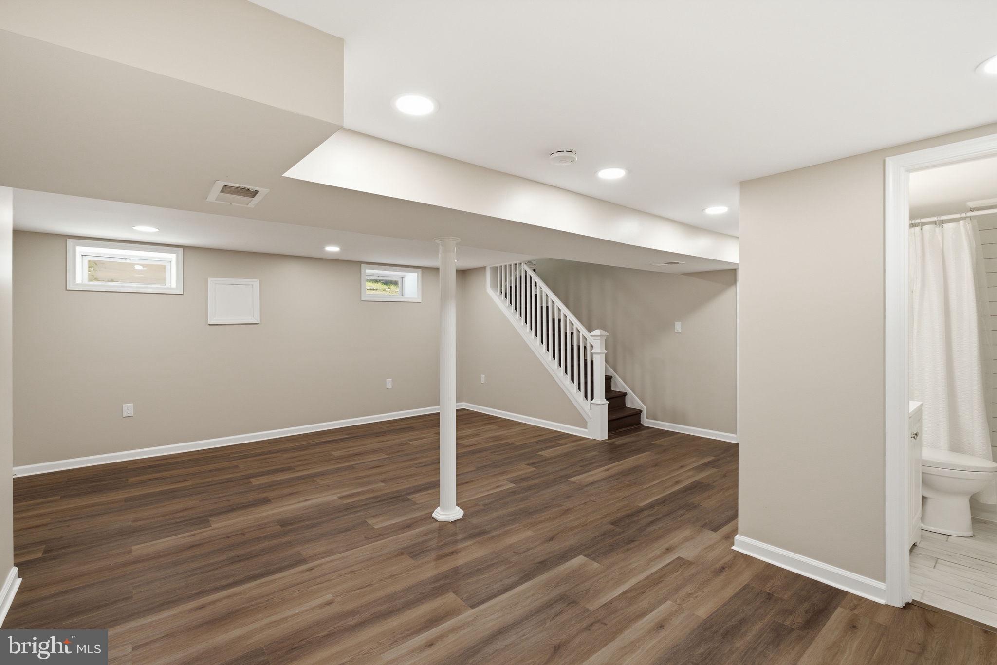 7852 Shellye Road Glen Burnie, MD 21060 - Photo 20 of 33 Family Room