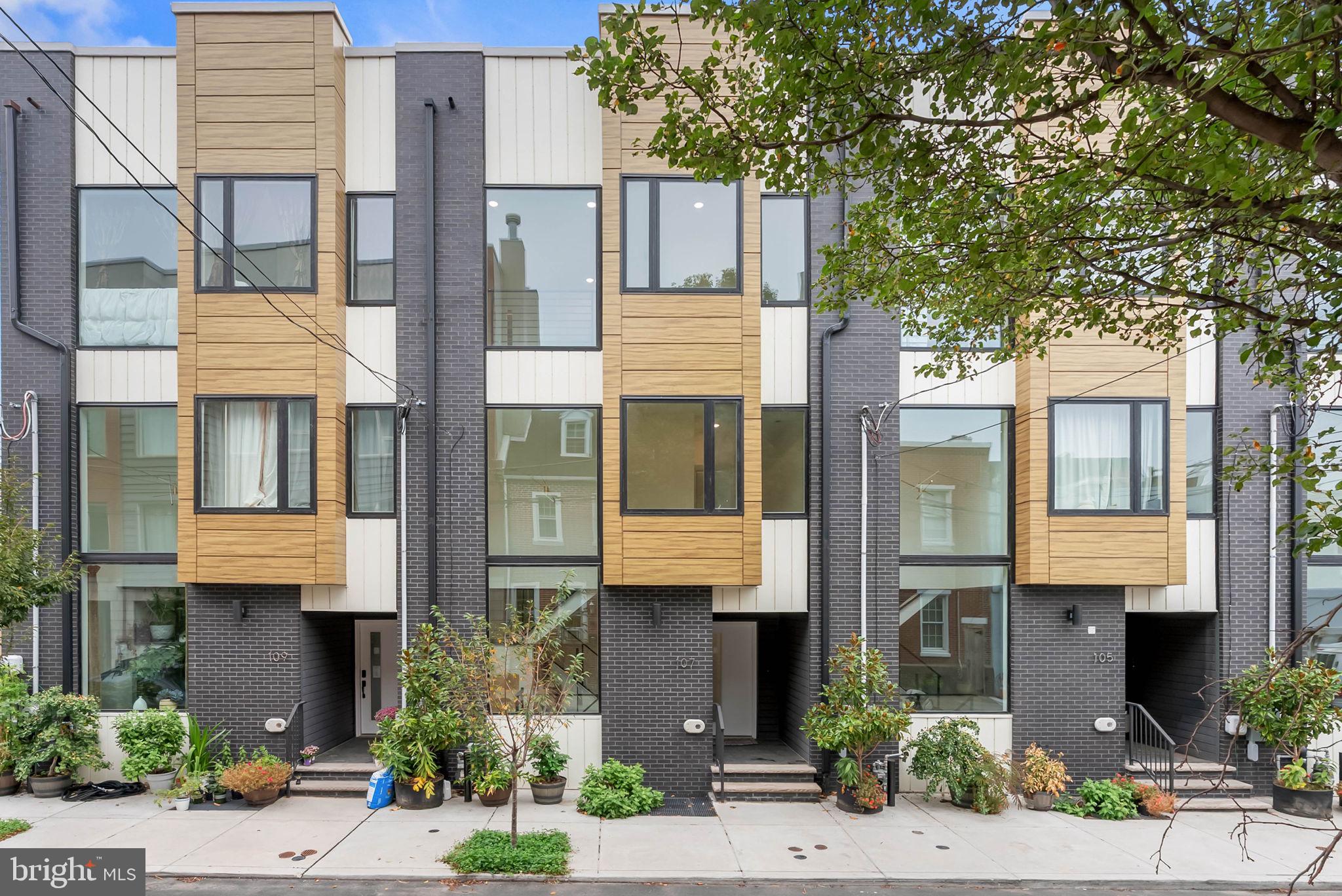 107 Ellsworth Street Philadelphia, PA 19147 - Photo 2 of 52