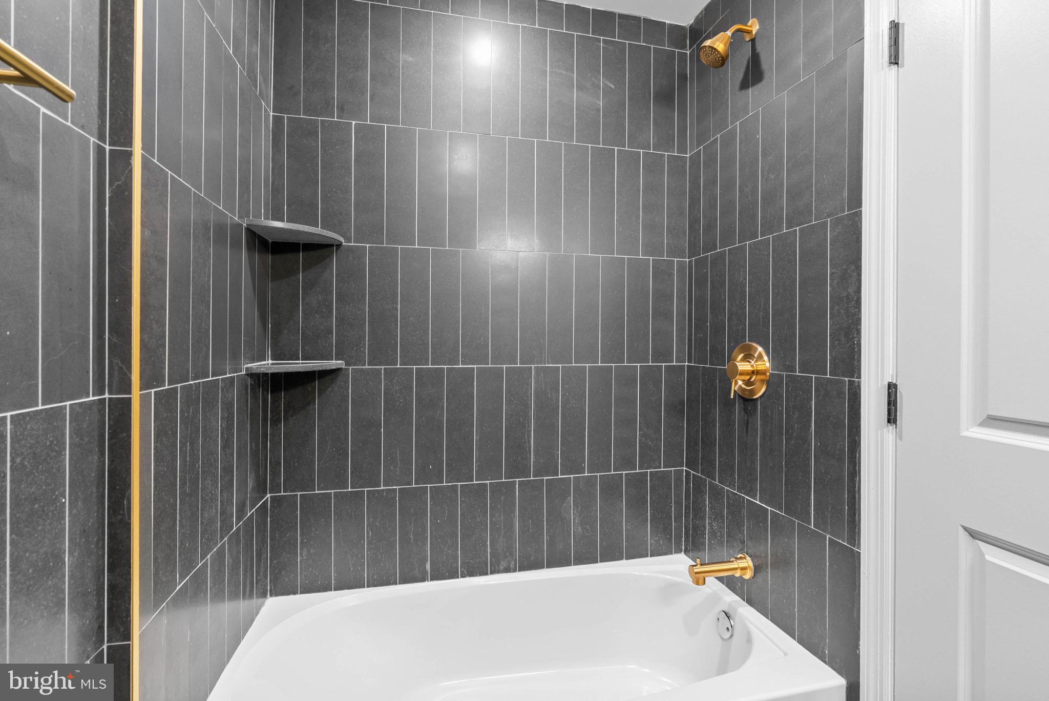 107 Ellsworth Street Philadelphia, PA 19147 - Photo 21 of 52