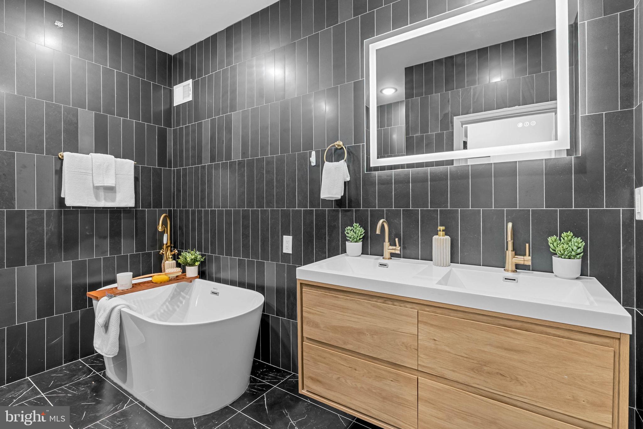 107 Ellsworth Street Philadelphia, PA 19147 - Photo 36 of 52