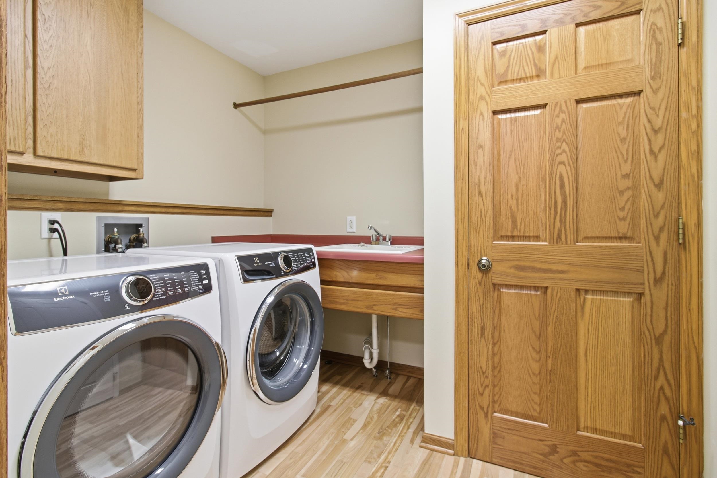 913 Sauk Ridge Madison, WI 53717 - Photo 24 of 32