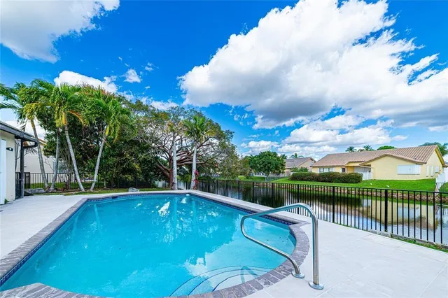 $5,400 | 1260 Northwest 101st Avenue, Plantation, FL 33322