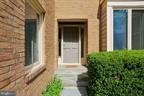 $1,480,000 | 6113 Goldtree Way, Bethesda, MD 20817