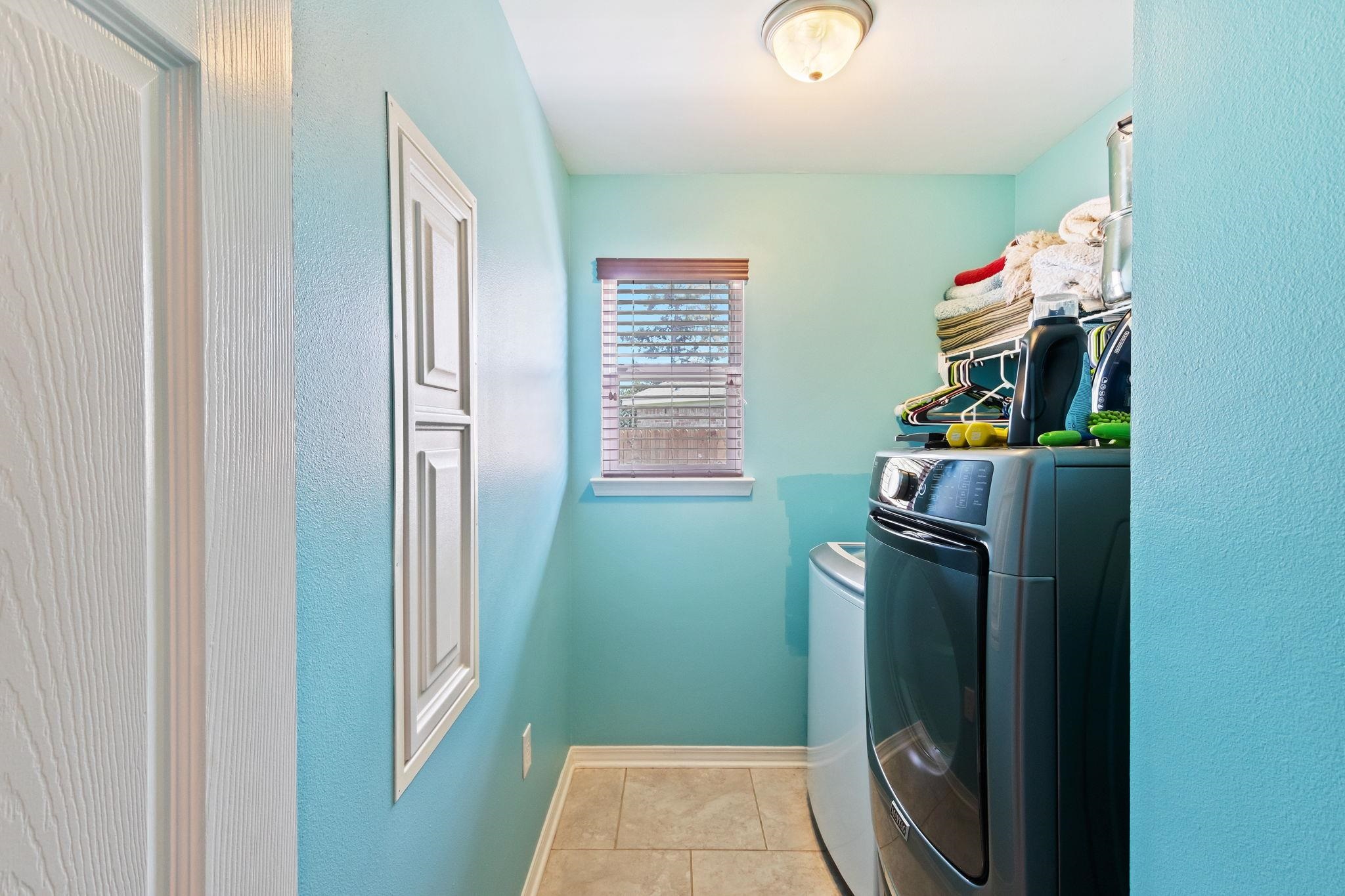 16898 Sugar Loop Foley, AL 36535 - Photo 40 of 67 Laundry