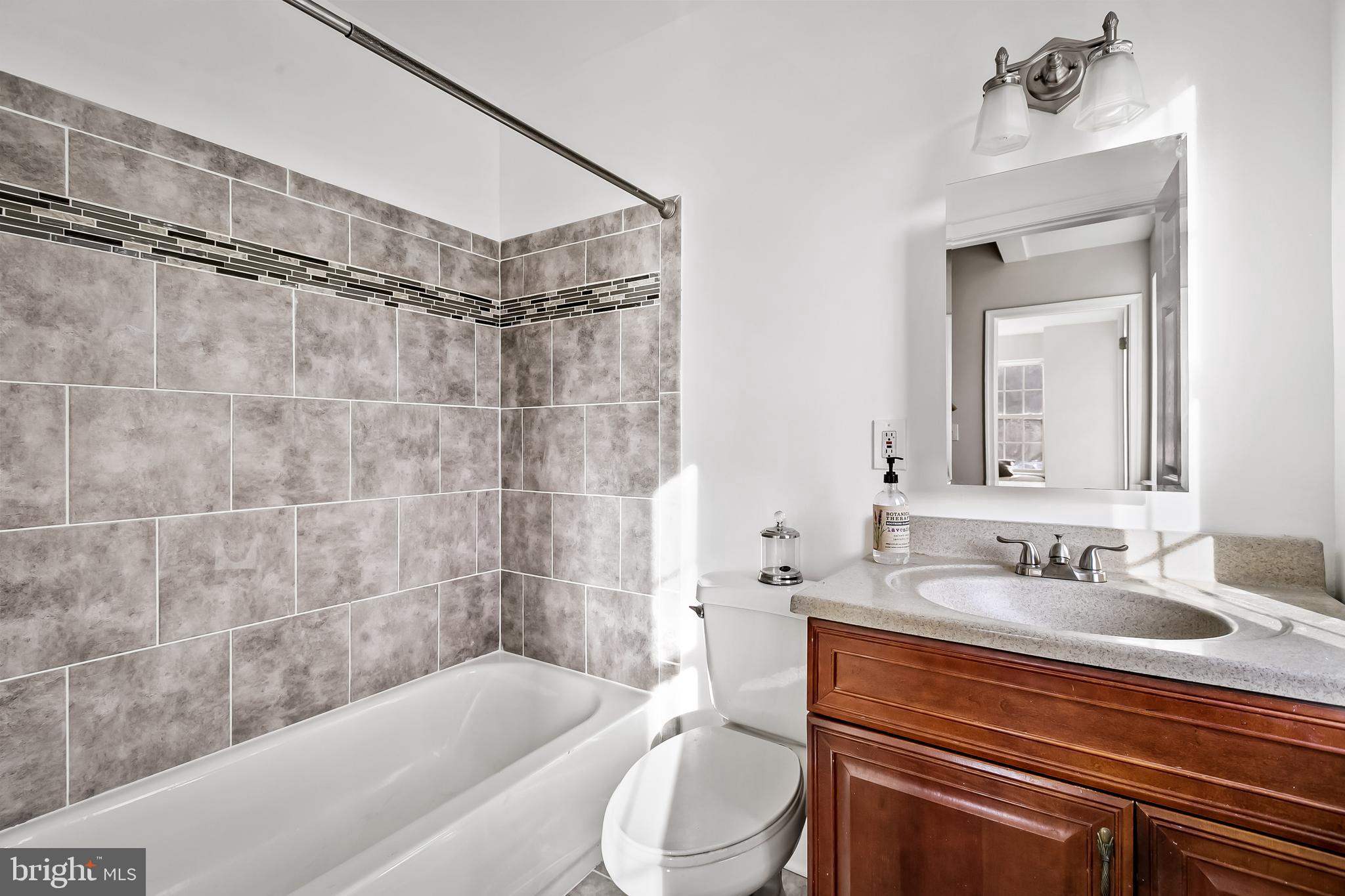 3501 Ash Street Baltimore, MD 21211 - Photo 17 of 29