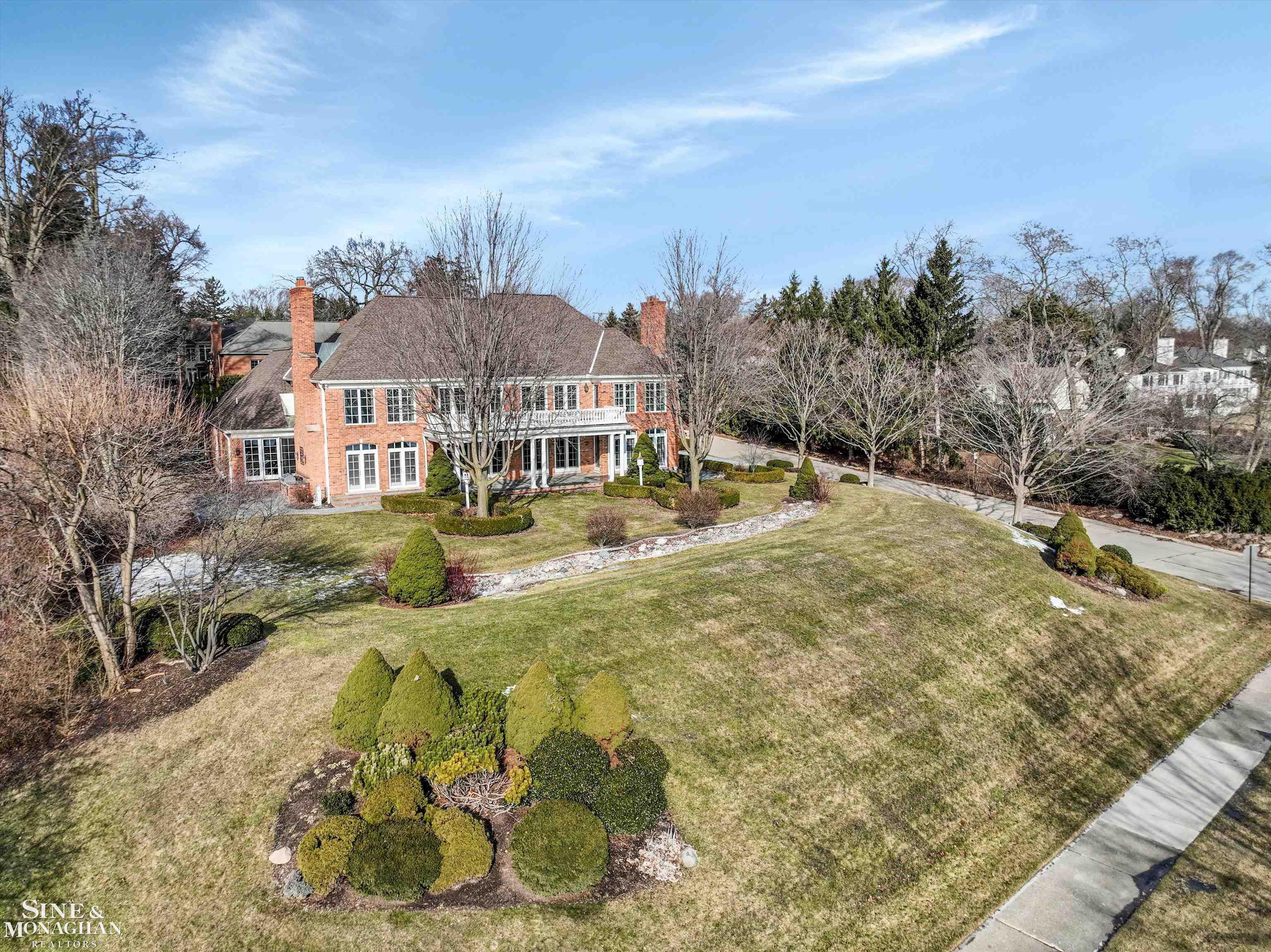 217 Lake Shore Road Grosse Pointe, MI 48236 - Photo 54 of 63 50166368-1185b9b3-c6eb-4ff0-9432-989f30d49c4f.JPG