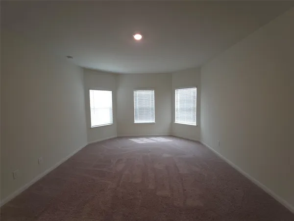 $2,100 | 305 Lone Mountain Drive, Katy, TX 77493