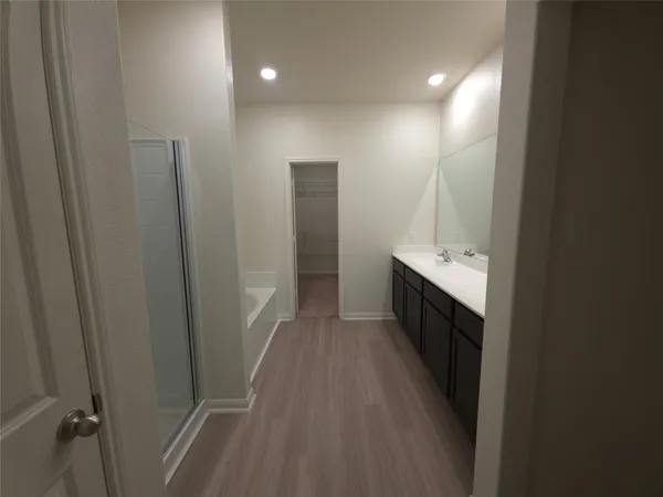 $2,100 | 305 Lone Mountain Drive, Katy, TX 77493
