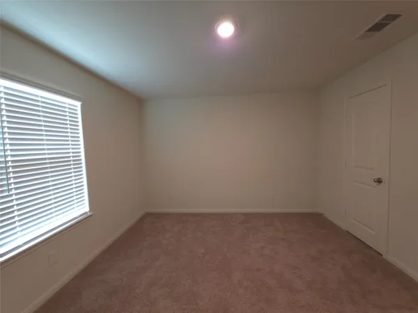 $2,100 | 305 Lone Mountain Drive, Katy, TX 77493