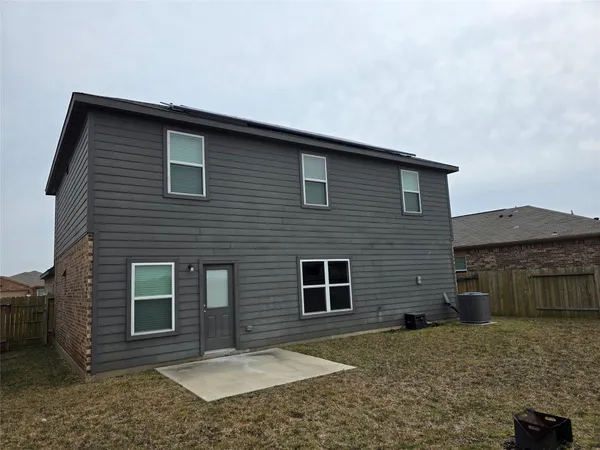 $2,100 | 305 Lone Mountain Drive, Katy, TX 77493