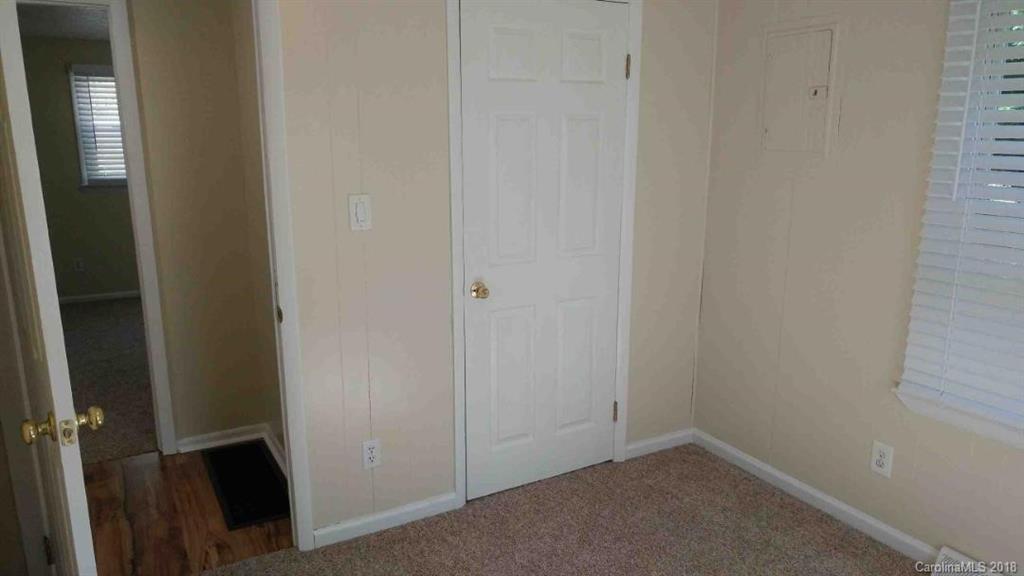 151 Martin Road Swannanoa, NC 28778 - Photo 8 of 9 Gallery Image 8