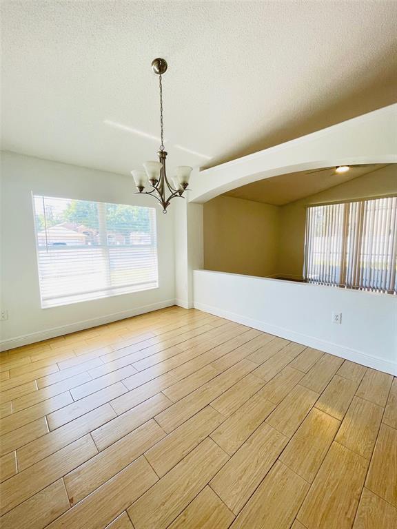 2425 Timothy Lane Kissimmee, FL 34743 - Photo 4 of 21