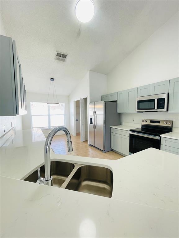 2425 Timothy Lane Kissimmee, FL 34743 - Photo 6 of 21