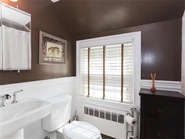 42 Canterbury Road Winchester, MA 01890 - Photo 14 of 19 Gallery Image 14