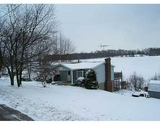 105 State Hill Road Smithton, PA 15479 - Photo 1 of 5 Exterior Front.