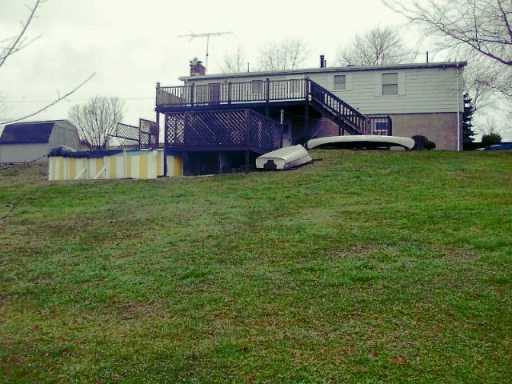 105 State Hill Road Smithton, PA 15479 - Photo 2 of 5 Yard/Garden.