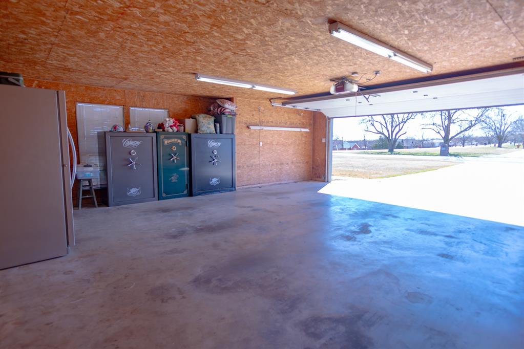 733 Ridgeview Drive Sherman, TX 75090 - Photo 34 of 40