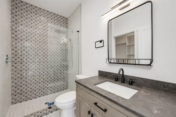 $487,700 | 1315 Clearfield Drive, Unit 2, Austin, TX 78758