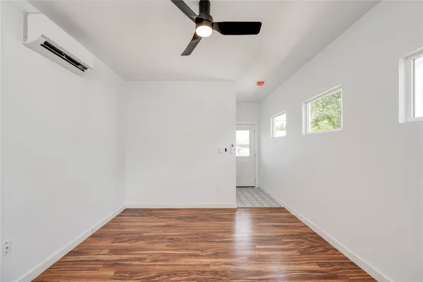 $487,700 | 1315 Clearfield Drive, Unit 2, Austin, TX 78758