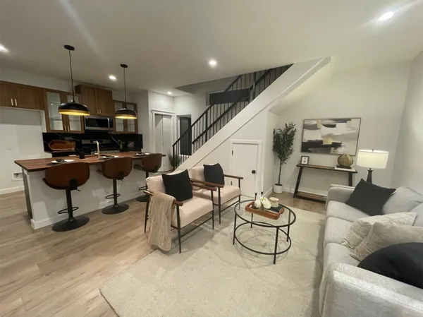 $487,700 | 1315 Clearfield Drive, Unit 2, Austin, TX 78758