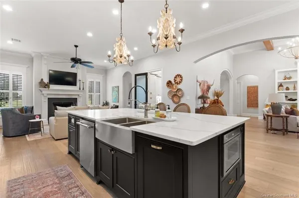 $1,299,000 | 1750 Sutherland Road, Lake Charles, LA 70611