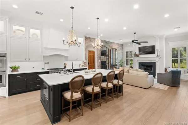 $1,299,000 | 1750 Sutherland Road, Lake Charles, LA 70611