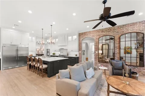 $1,299,000 | 1750 Sutherland Road, Lake Charles, LA 70611