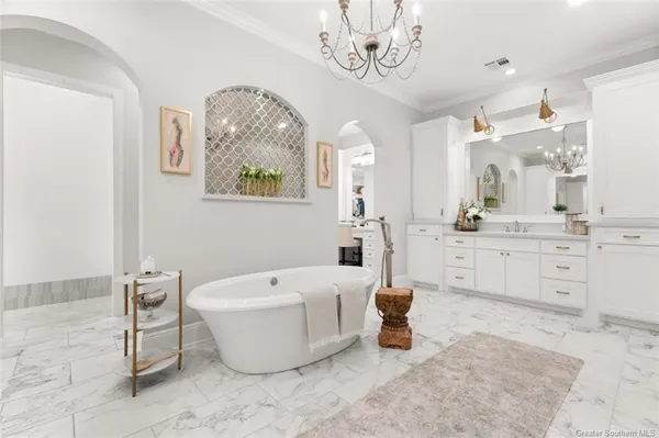 $1,299,000 | 1750 Sutherland Road, Lake Charles, LA 70611