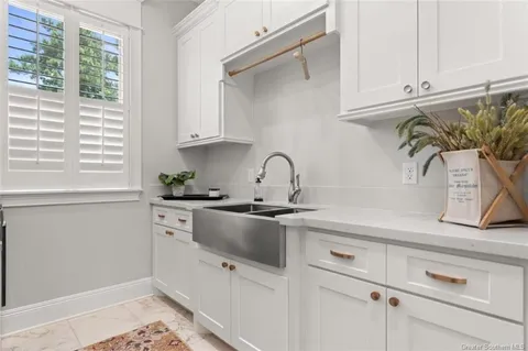 $1,299,000 | 1750 Sutherland Road, Lake Charles, LA 70611