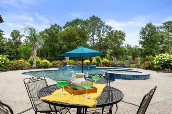 $1,299,000 | 1750 Sutherland Road, Lake Charles, LA 70611