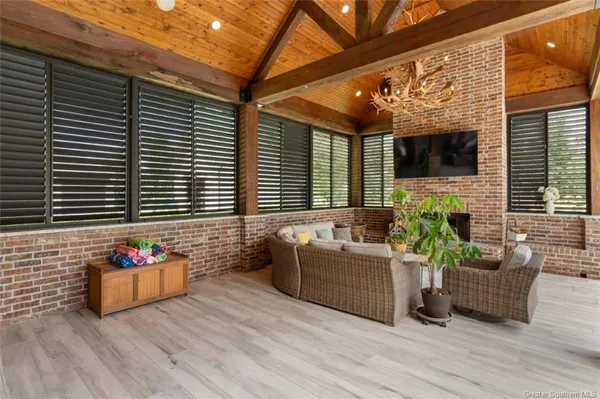 $1,299,000 | 1750 Sutherland Road, Lake Charles, LA 70611