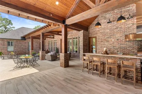 $1,299,000 | 1750 Sutherland Road, Lake Charles, LA 70611