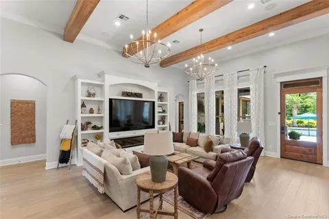 $1,299,000 | 1750 Sutherland Road, Lake Charles, LA 70611