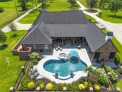$1,299,000 | 1750 Sutherland Road, Lake Charles, LA 70611